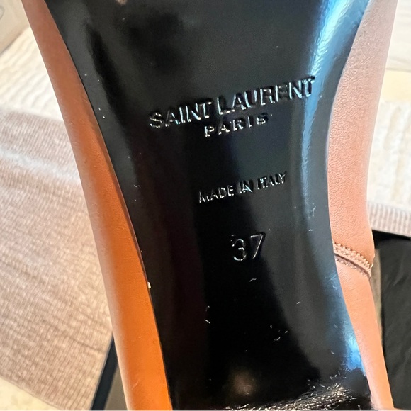 Saint Laurent Leather Boot in Cuoio. Size 37 EU - Picture 12 of 15